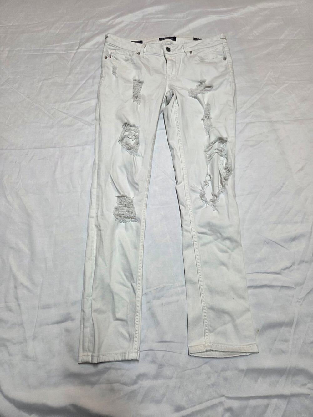 Vigoss White Distressed Straight Leg Jeans